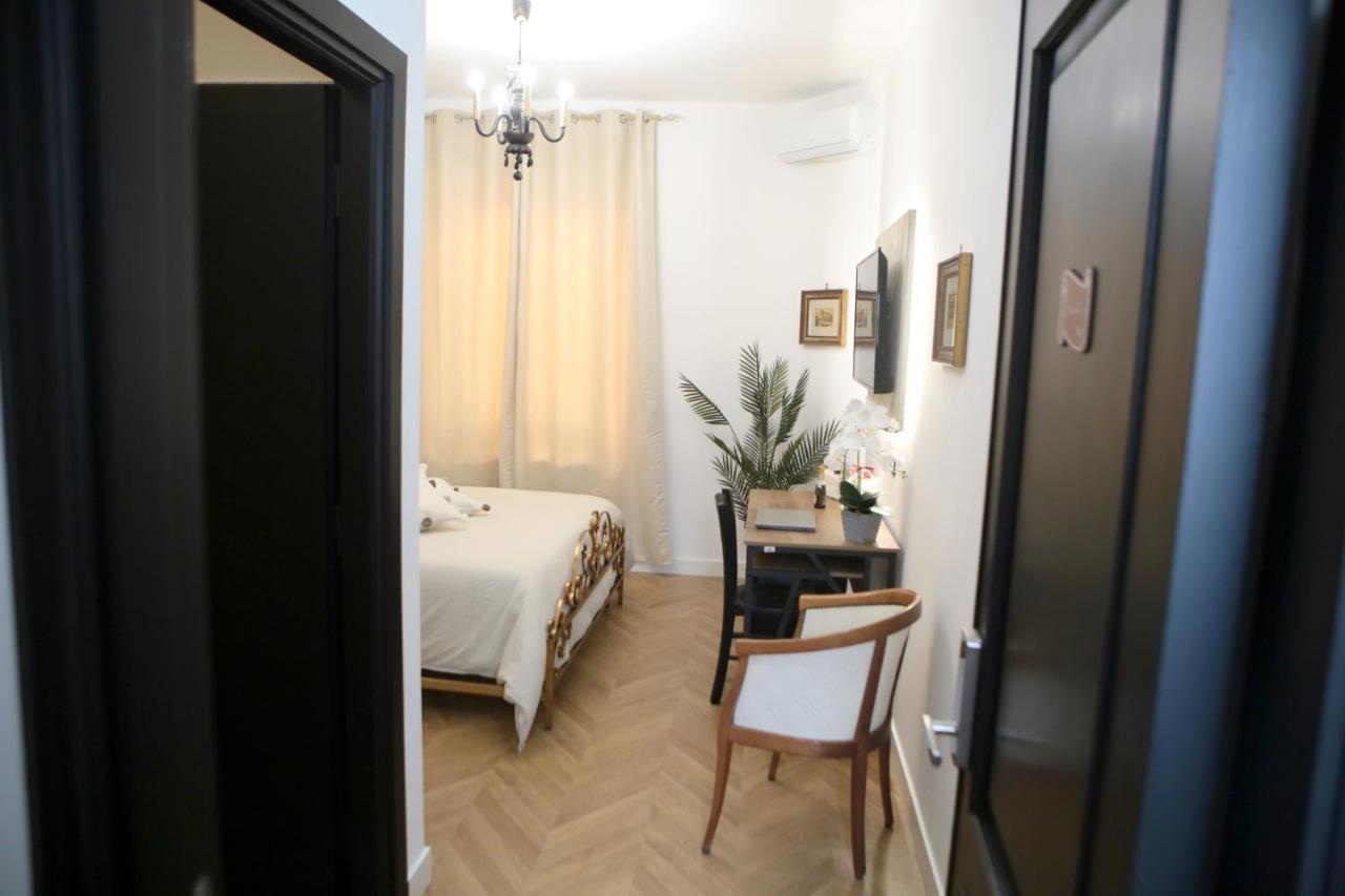 Roma Imperial Suites Extérieur photo
